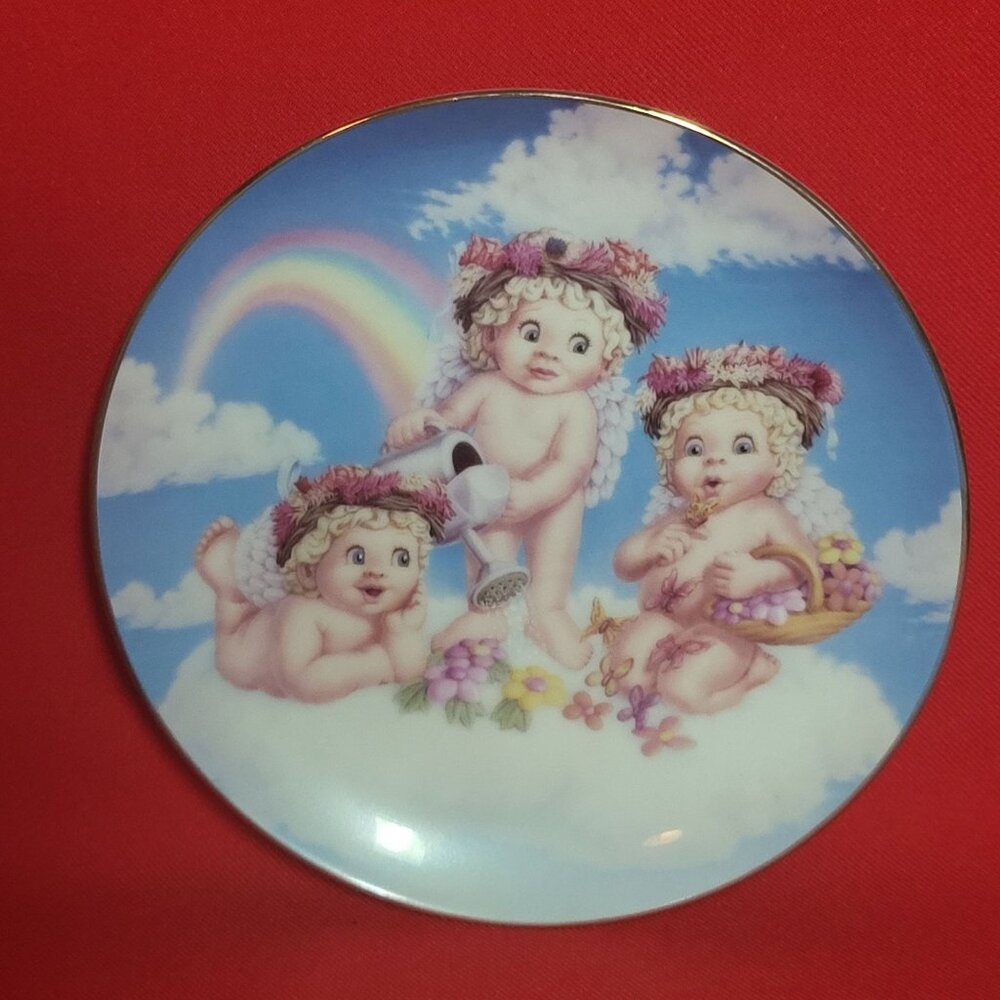 Vintage Dreamsicles Blossoms and Butterflies Angel Cherub Collectible Plate 1994